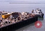 Standbild amerikanische Matrosen San Francisco Bay California USA, 1968, aus Sekunde 29 historischem Filmmaterial Videoclip 65675067895