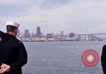 Standbild amerikanische Matrosen San Francisco Bay California USA, 1968, aus Sekunde 46 historischem Filmmaterial Videoclip 65675067895