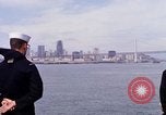 Standbild amerikanische Matrosen San Francisco Bay California USA, 1968, aus Sekunde 47 historischem Filmmaterial Videoclip 65675067895