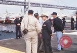 Standbild amerikanische Matrosen San Francisco Bay California USA, 1968, aus Sekunde 54 historischem Filmmaterial Videoclip 65675067895
