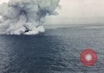 Standbild Geburt von Surtsey Insel Island, 1963, aus Sekunde 48 historischem Filmmaterial Videoclip 65675067899