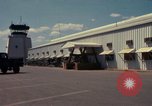 Immagine di Gli edifici delle operazioni Il Vietnam, 1970, secondo 18 filmato di repertorio 65675067902