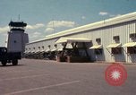 Immagine di Gli edifici delle operazioni Il Vietnam, 1970, secondo 21 filmato di repertorio 65675067902