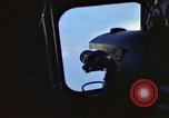 Image AC-119K Stinger firing GAU-2-un minigun pendant la formation Florida USA, 1969, de la seconde 25 séquences d'archives historiques vidéo 65675067907