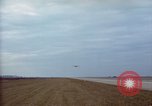 Immagine di AC-119K Stinger aeromobili in fase di decollo sulle missioni di formazione Ohio USA, 1969, secondo 41 filmato di repertorio 65675067908