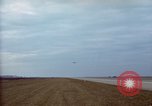 Immagine di AC-119K Stinger aeromobili in fase di decollo sulle missioni di formazione Ohio USA, 1969, secondo 47 filmato di repertorio 65675067908