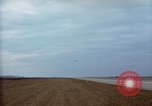Immagine di AC-119K Stinger aeromobili in fase di decollo sulle missioni di formazione Ohio USA, 1969, secondo 53 filmato di repertorio 65675067908