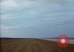 Immagine di AC-119K Stinger aeromobili in fase di decollo sulle missioni di formazione Ohio USA, 1969, secondo 56 filmato di repertorio 65675067908
