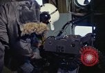 Standbild AC-119K Stinger Waffen feuern während Live Fire Training Mission Ohio USA, 1969, aus Sekunde 8 historischem Filmmaterial Videoclip 65675067911