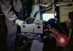 Standbild AC-119K Stinger Waffen feuern während Live Fire Training Mission Ohio USA, 1969, aus Sekunde 33 historischem Filmmaterial Videoclip 65675067911
