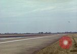 Image USAF AC-119K Stinger atterrir à la base aérienne Lockbourne Ohio USA, 1969, de la seconde 5 séquences d'archives historiques vidéo 65675067915