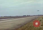 Image USAF AC-119K Stinger atterrir à la base aérienne Lockbourne Ohio USA, 1969, de la seconde 24 séquences d'archives historiques vidéo 65675067915