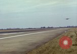 Image USAF AC-119K Stinger atterrir à la base aérienne Lockbourne Ohio USA, 1969, de la seconde 25 séquences d'archives historiques vidéo 65675067915