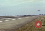 Image USAF AC-119K Stinger atterrir à la base aérienne Lockbourne Ohio USA, 1969, de la seconde 27 séquences d'archives historiques vidéo 65675067915