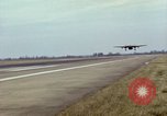 Image USAF AC-119K Stinger atterrir à la base aérienne Lockbourne Ohio USA, 1969, de la seconde 39 séquences d'archives historiques vidéo 65675067915