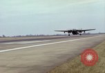 Image USAF AC-119K Stinger atterrir à la base aérienne Lockbourne Ohio USA, 1969, de la seconde 44 séquences d'archives historiques vidéo 65675067915