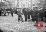 Image des soldats allemands Berlin Allemagne, 1914, de la seconde 22 séquences d'archives historiques vidéo 65675067916