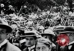 Image des soldats allemands Berlin Allemagne, 1914, de la seconde 53 séquences d'archives historiques vidéo 65675067916