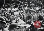 Image des soldats allemands Berlin Allemagne, 1914, de la seconde 56 séquences d'archives historiques vidéo 65675067916