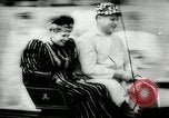 Immagine di Corsa in auto Connecticut USA, 1942, secondo 50 filmato di repertorio 65675067926