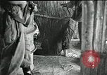 Immagine di Il trattamento umano dei prigionieri di guerra Il Vietnam, 1965, secondo 9 filmato di repertorio 65675067934