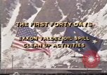 Immagine di Exxon Valdez fuoriuscite di olio Valdez Alaska USA, 1989, secondo 4 filmato di repertorio 65675067937