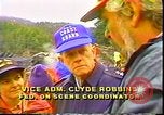 Immagine di Exxon Valdez fuoriuscite di olio Valdez Alaska USA, 1989, secondo 56 filmato di repertorio 65675067941