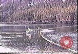 Standbild Exxon Valdez oil spill Valdez Alaska USA, 1989, aus Sekunde 11 historischem Filmmaterial Videoclip 65675067943