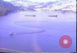 Standbild Exxon Valdez oil spill Valdez Alaska USA, 1989, aus Sekunde 19 historischem Filmmaterial Videoclip 65675067943