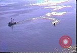 Standbild Exxon Valdez oil spill Valdez Alaska USA, 1989, aus Sekunde 32 historischem Filmmaterial Videoclip 65675067943