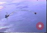 Standbild Exxon Valdez oil spill Valdez Alaska USA, 1989, aus Sekunde 38 historischem Filmmaterial Videoclip 65675067943