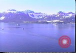 Standbild Exxon Valdez oil spill Valdez Alaska USA, 1989, aus Sekunde 16 historischem Filmmaterial Videoclip 65675067944