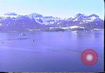 Standbild Exxon Valdez oil spill Valdez Alaska USA, 1989, aus Sekunde 18 historischem Filmmaterial Videoclip 65675067944