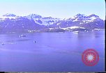 Standbild Exxon Valdez oil spill Valdez Alaska USA, 1989, aus Sekunde 19 historischem Filmmaterial Videoclip 65675067944
