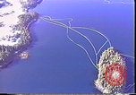 Standbild Exxon Valdez oil spill Valdez Alaska USA, 1989, aus Sekunde 23 historischem Filmmaterial Videoclip 65675067944