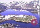 Standbild Exxon Valdez oil spill Valdez Alaska USA, 1989, aus Sekunde 26 historischem Filmmaterial Videoclip 65675067944