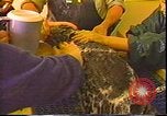 Immagine di Exxon Valdez fuoriuscite di olio Valdez Alaska USA, 1989, secondo 57 filmato di repertorio 65675067946