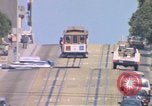 Standbild Straßenbahnen San Francisco California USA, 1985, aus Sekunde 28 historischem Filmmaterial Videoclip 65675067957