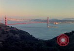 Immagine di Golden Gate Bridge San Francisco California USA, 1985, secondo 53 filmato di repertorio 65675067966