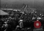 Image un grande piscine juste Royaume-Uni, 1915, de la seconde 8 séquences d'archives historiques vidéo 65675067969