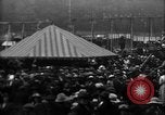 Image un grande piscine juste Royaume-Uni, 1915, de la seconde 13 séquences d'archives historiques vidéo 65675067969