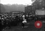 Image un grande piscine juste Royaume-Uni, 1915, de la seconde 31 séquences d'archives historiques vidéo 65675067969