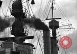 Immagine di SMS Emden uscire su un mondo crociera di formazione Wilhelmshaven Germania, 1926, secondo 19 filmato di repertorio 65675067970