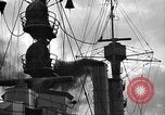 Immagine di SMS Emden uscire su un mondo crociera di formazione Wilhelmshaven Germania, 1926, secondo 28 filmato di repertorio 65675067970
