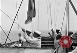 Standbild deutscher Segler Mittelmeer, 1918, aus Sekunde 21 historischem Filmmaterial Videoclip 65675067978