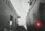 Standbild Wasserstoffbombe und Atombombe Strahlenwirkungen United States USA, 1954, aus Sekunde 45 historischem Filmmaterial Videoclip 65675067981