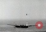 Standbild automatische Schleudersitz New Jersey United States USA, 1954, aus Sekunde 17 historischem Filmmaterial Videoclip 65675067982
