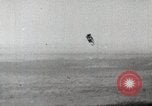 Standbild automatische Schleudersitz New Jersey United States USA, 1954, aus Sekunde 22 historischem Filmmaterial Videoclip 65675067982