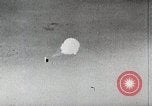 Standbild automatische Schleudersitz New Jersey United States USA, 1954, aus Sekunde 32 historischem Filmmaterial Videoclip 65675067982