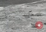 Standbild Mount Suribachi Iwo Jima, 1954, aus Sekunde 7 historischem Filmmaterial Videoclip 65675067985